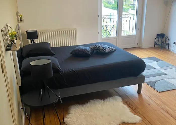 Bed and Breakfast La Pause Pyrenees 3*